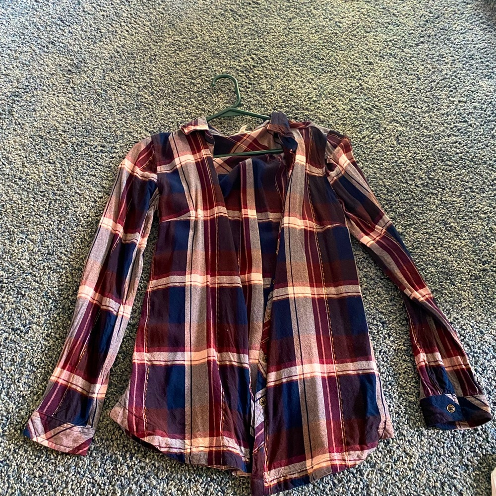 Maurices flannel, side medium